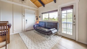 Cottage (1 Bedroom) | Interior
