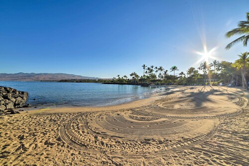 Kona Coast Condo w/ Lanai & Outdoor Kitchen!