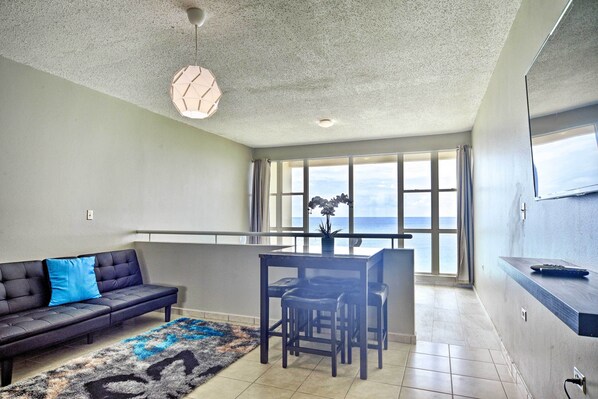Interior - Rincon Penthouse: Steps to Private Beach Oasis! (Rincon)