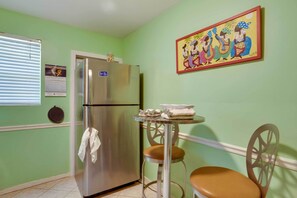 House (1 Bedroom) | Interior