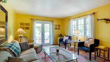 House (1 Bedroom) | Interior