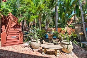 Apartment (0 Bedroom) | Interior