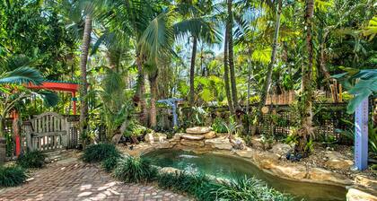 Zen Studio w/ Pool & Tropical Bar by Atlantic Ave