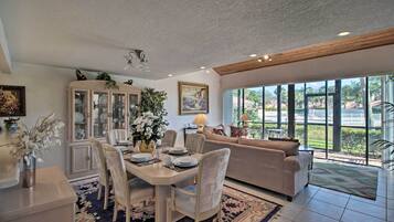 Apartment (1 Bedroom) | Interior