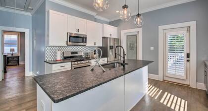 Modern Atlanta Getaway ~ 3 Miles to Downtown!