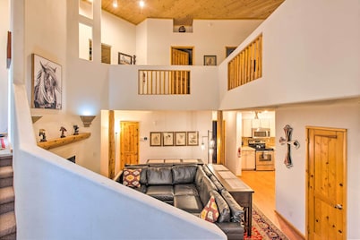 Walkable Angel Fire Condo Near Lifts & Restaurants