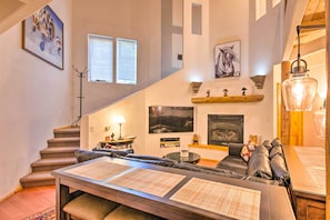 Interior - Walkable Angel Fire Condo Near Lifts & Restaurants (Angel Fire)