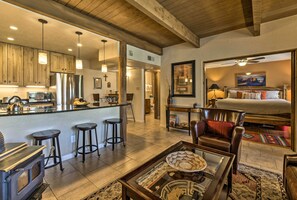 Apartment (1 Bedroom) | Interior