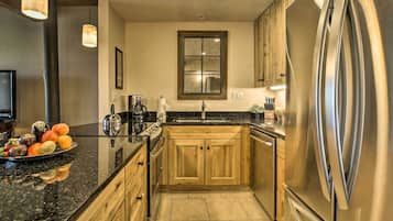 Apartment (1 Bedroom) | Interior