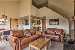 Apartment (3 Bedrooms) | Interior - Resort Perks & Trail Access: Silverthorne Condo! (Silverthorne)