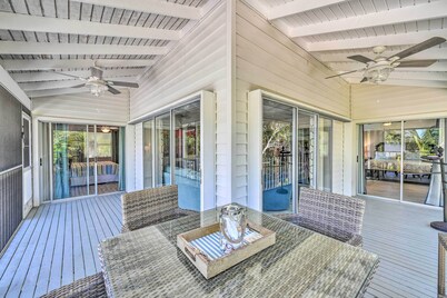 Canal-front Gem w/ Pool & Hot Tub in Anna Maria