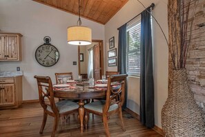 Maison (4 Bedrooms) | Intérieur