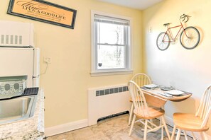 House (1 Bedroom) | Interior