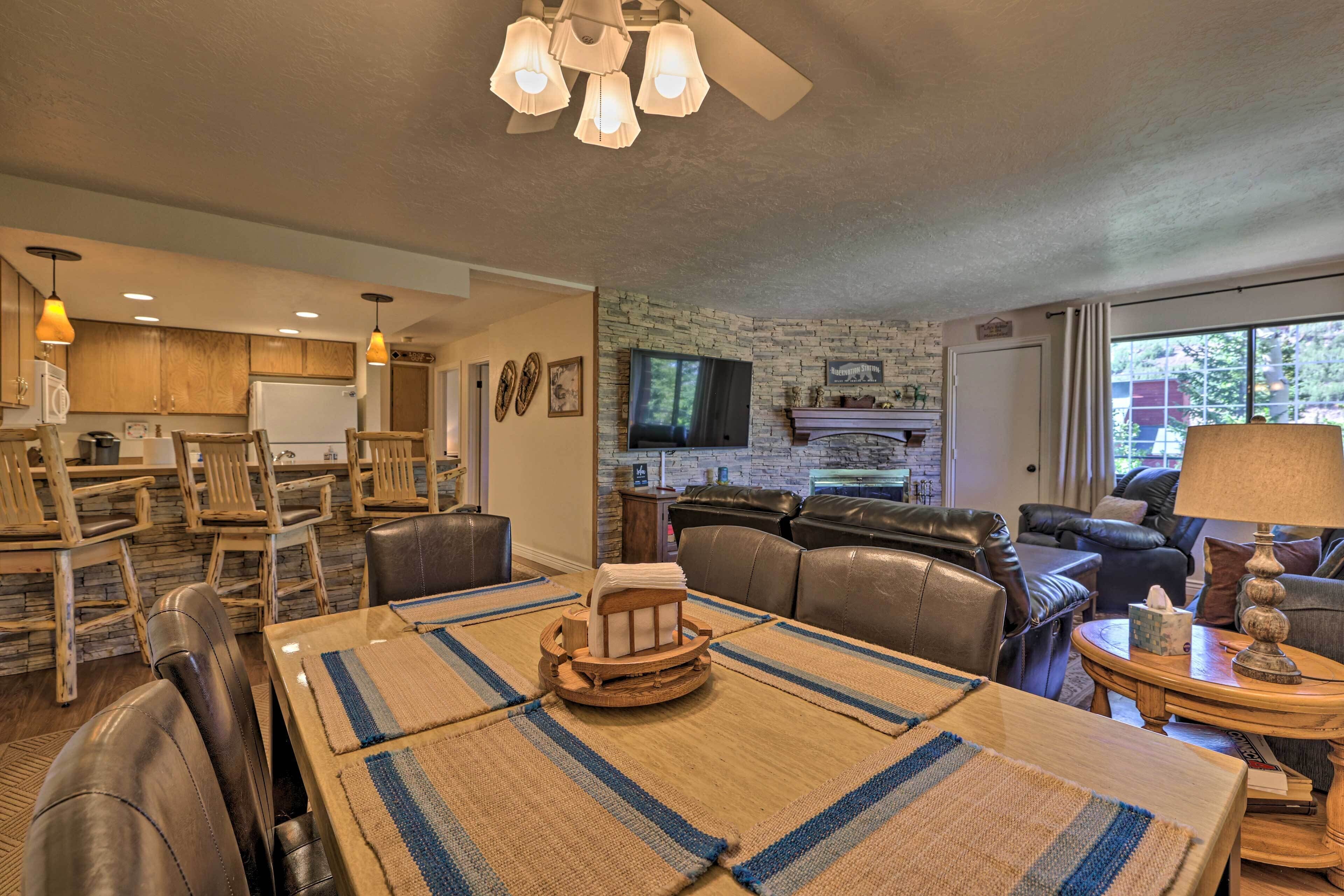 Apartment (2 Bedrooms) | Front of property