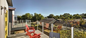 Missoula Getaway w/ Balcony, 2 Mi to Downtown!