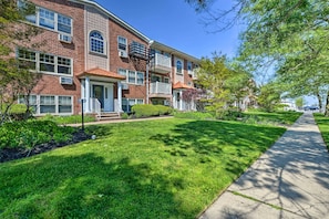 Apartment (2 Bedrooms) | Interior - Central & Contemporary NJ Condo: Steps to Shore! (Asbury Park)