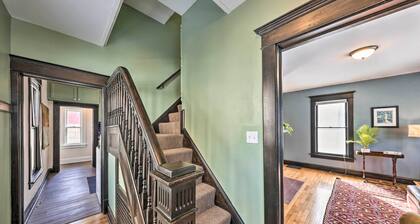 Newly Renovated Home Close to Dtwn Lawrence!
