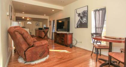 Downtown Home w/ Grill: 5 Mi to Garden of the Gods