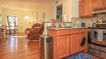 Nhà (2 Bedrooms) | Nội thất