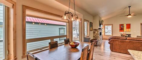 House (2 Bedrooms) | Interior