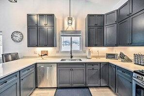 منزل (4 Bedrooms) | المنشأة من الداخل