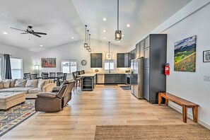 บ้านพัก (4 Bedrooms) | ภายใน