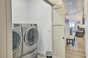 منزل (4 Bedrooms) | المنشأة من الداخل