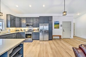 บ้านพัก (4 Bedrooms) | ภายใน