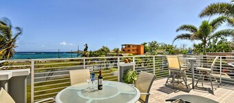 Oceanside Vega Baja Beach House Paradise w/ Views!