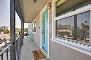 Apartment (2 Bedrooms) | Interior - Charming San Diego Apartment - Walk to Bay! (San Diego)