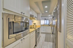 อพาร์ทเมนท์ (3 Bedrooms) | ภายใน