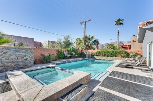 Heated Pool at 3 BR Home: 5 Mi to Coachella!