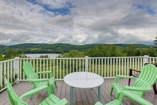 Private Retreat w/ Deck: 1 Mi From Cowanesque Lake