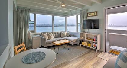 Chic Bay View Condo < 10 Miles to Dtwn San Diego!
