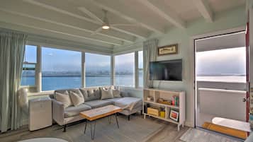 Apartment (1 Bedroom) | Front of property