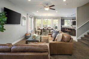 Luxury House, Multiple Bedrooms, Pool Access, Mountain View | Living area | LED TV - Entrada at Moab 672 (Moab)