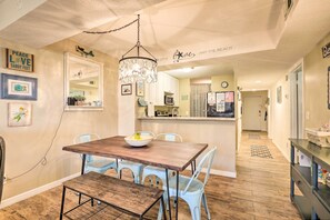 Apartment (3 Bedrooms) | Interior - St Augustine Beach Condo w/ Patio & Pool Access! (St. Augustine)