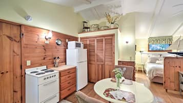 Cottage (0 Bedroom) | Interior
