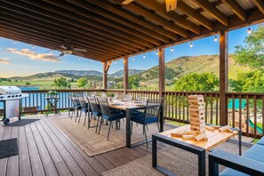 Outdoor dining - Downtown Lava - Views, Huge Yard, Slide, Games! (Lava Hot Springs)