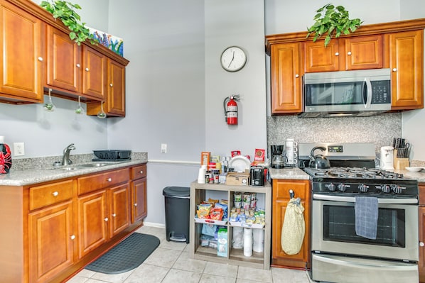 House (2 Bedrooms) | Interior