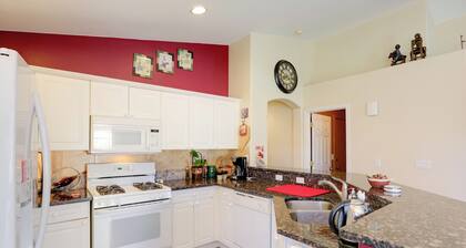 Quaint Cul-de-sac Home - 14 Miles to Downtown Reno