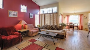 Hus (3 Bedrooms) | Innvendig