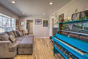 Casa (2 Bedrooms) | Interior