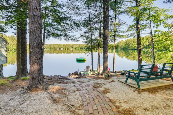 Cottage (2 Bedrooms) | Front of property - Lake Ivanhoe Family Escape w/ Fire Pit! (Wakefield)