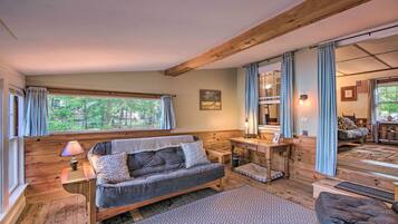 Cottage (2 Bedrooms) | Interior