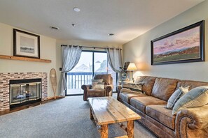 Apartment (1 Bedroom) | Interior