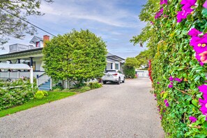 Apartment (1 Bedroom) | Interior - Cozy Carpinteria Apartment: Walkable Location (Carpinteria)