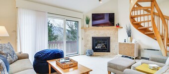 Cozy Jackson Condo w/ Mtn Views & Pool Access!