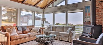 Irish Beach Cottage w/ Beach Access & Ocean Views