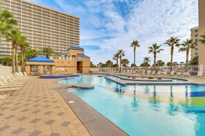 Interior - Pool/beach-view Gulf Shores Condo: Family Friendly (Gulf Shores)